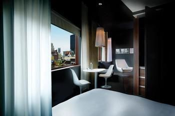 Hotel Zero 1