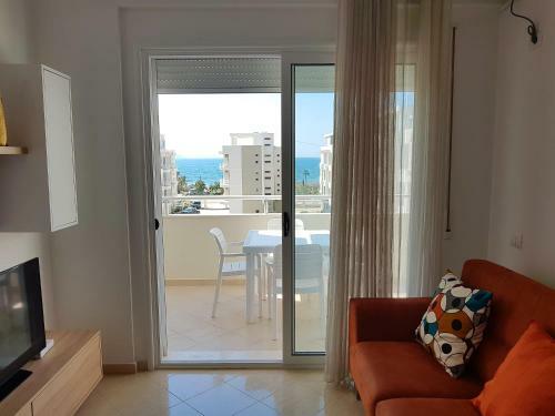 Flori Beach Apartment Radhime