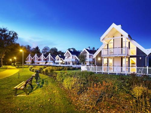 Hotel Holiday Home Schlosspark Bad Saarow.9