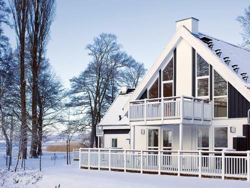 Hotel Holiday Home Schlosspark Bad Saarow.8