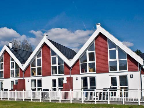 Hotel Holiday Home Schlosspark Bad Saarow.13