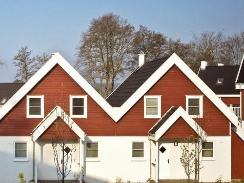 Hotel Holiday Home Schlosspark Bad Saarow.14