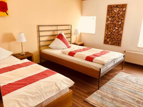 Apartamento Ferienwohnungen "am M�hlteich"
