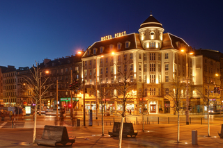 Hotel Dw Piast Hostel