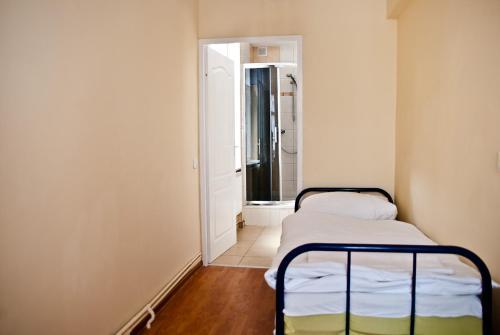 Frolic Goats Hostel