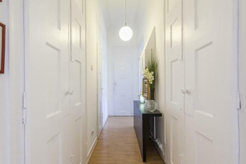 Residencia Lisbon Guests Apartments