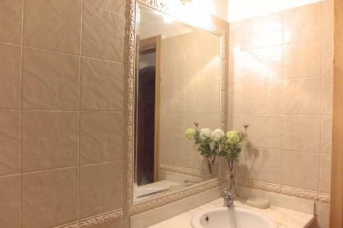 Residencia Angela Guest House