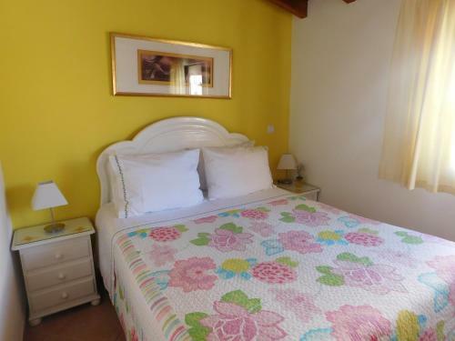 Residencia Dinas Guesthouse
