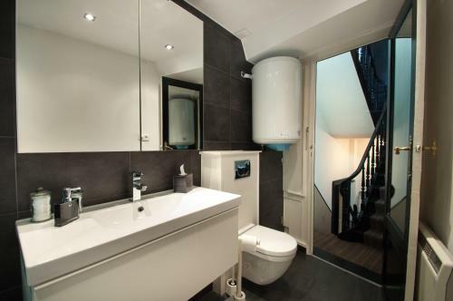 Apartamento Be And Be Sablon 11