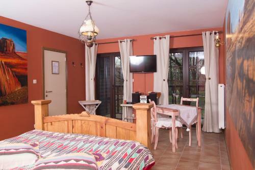 Hostal Guest House Western-city