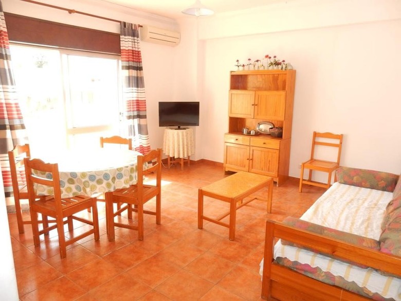 Squash Club Apartamentos