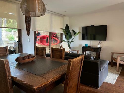 Pucon House - Lake Access & Near Ski Center