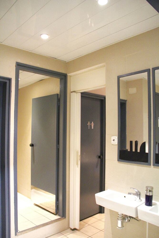 Albergue Alternative Creative Youth Home