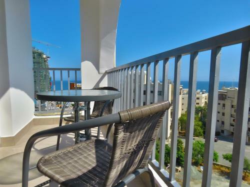 Polyxeni Hotel Apartments