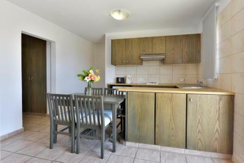 Apartamento Makronisos Village