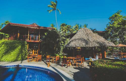 Hotel Tambor Tropical Beach Resort