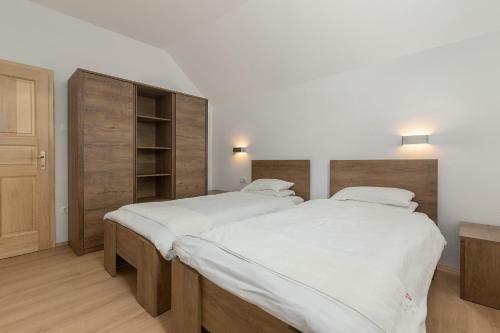 Appleby Apartments Kersnik