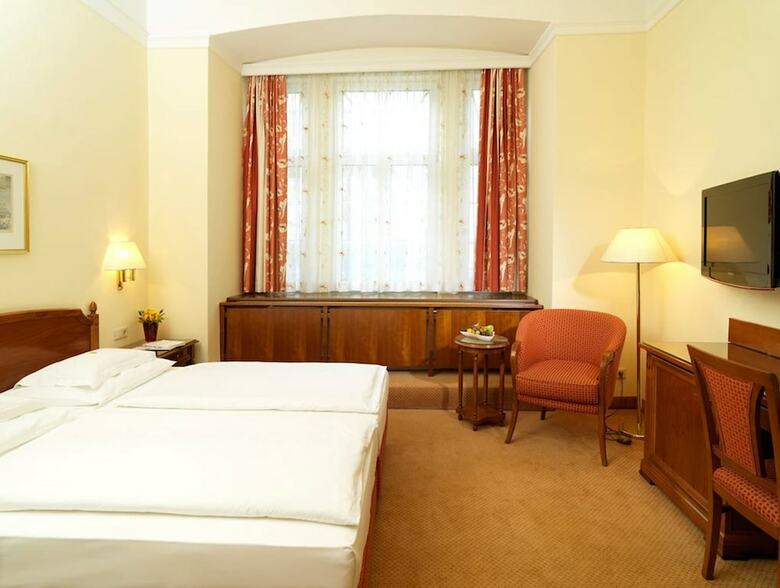 Hotel Stefanie