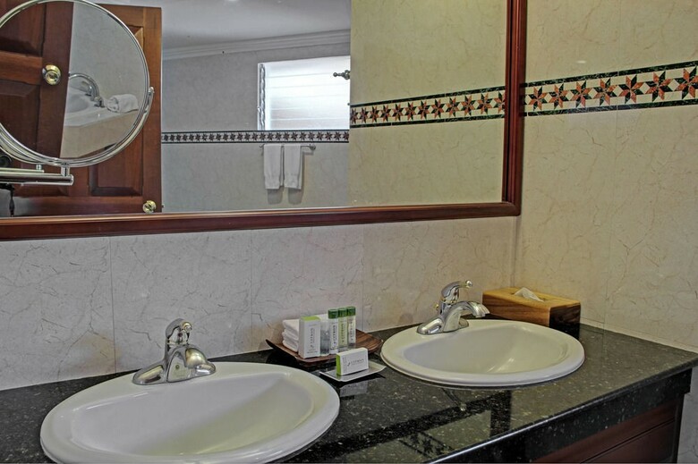 Hotel Doubletree Cariari By Hilton