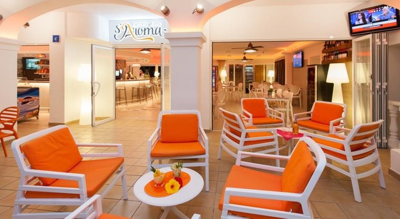 Apartamentos Oasis Sa Tanca