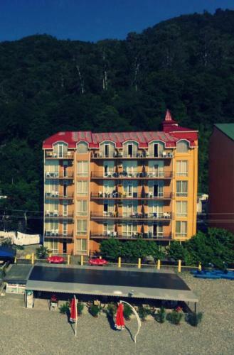 Lazuri Hotel