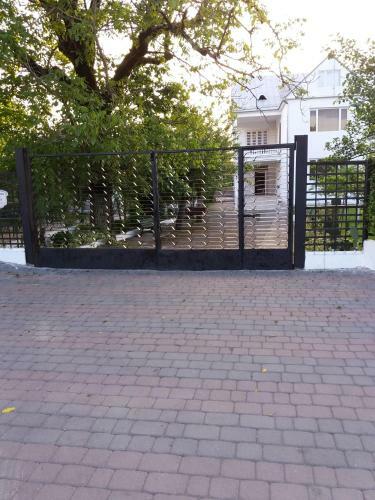 Hostal Sweet Home Near Black Sea