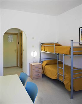 Albergue Inturjoven Sierra Nevada - Hostel