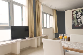 Aparthotel Livin4malaga Suites Superior