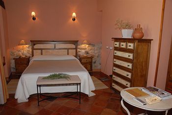 Agroturismo La Casona De Espirdo