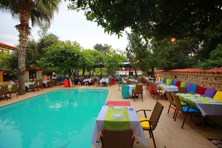 Blue Sea Garden Hotel