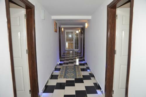 Ozbay Hotel