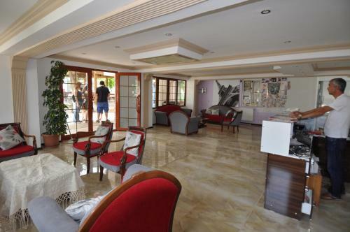 Ozbay Hotel