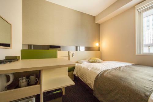 Super Hotel Premier Osaka Hommachi