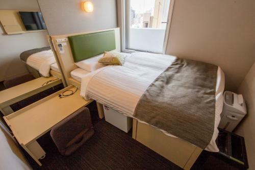 Super Hotel Premier Osaka Hommachi