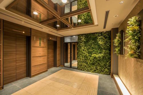 Super Hotel Premier Osaka Hommachi