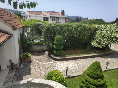 Leisure House Jovovic