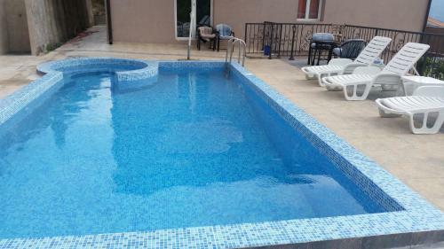 Apartments Lav Costas