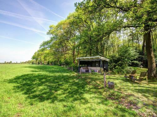 Spacious Holiday Home In The Woods In Doldersum