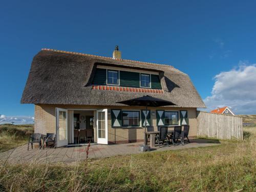 Spacious Villa In Vlieland With Terrace