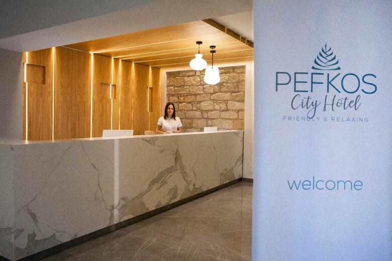 Hotel Pefkos