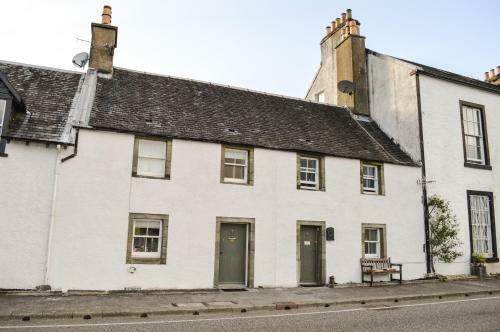 Newton Cottage South