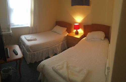 Albergue Four Seasons Budget