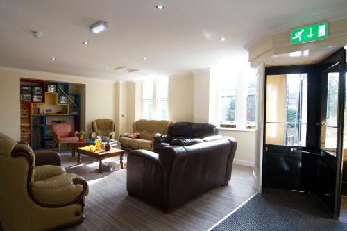 Alton Castle Centre Hostel