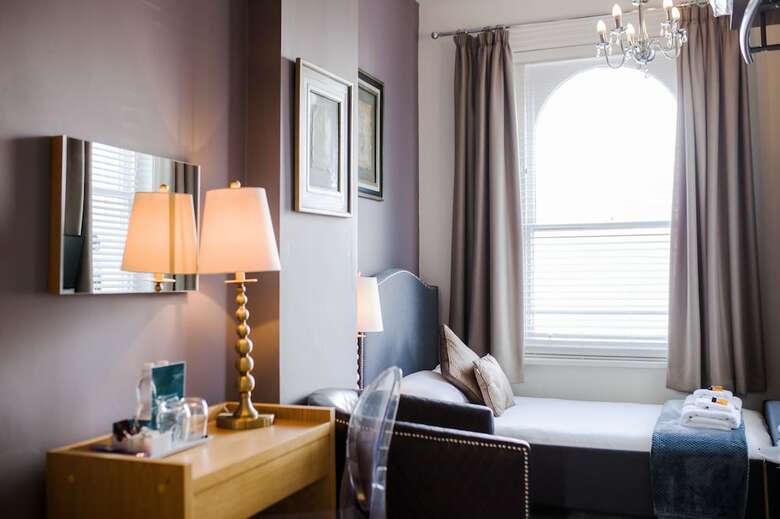 Hostal Washington House Hotel