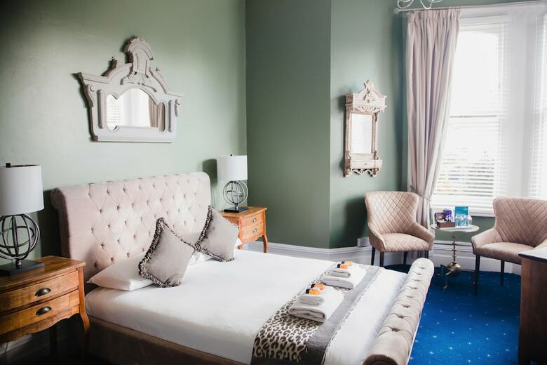 Hostal Washington House Hotel