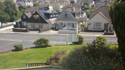 Hostal Churston Way Lodge Guest House