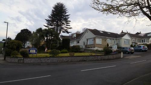 Hostal Churston Way Lodge Guest House