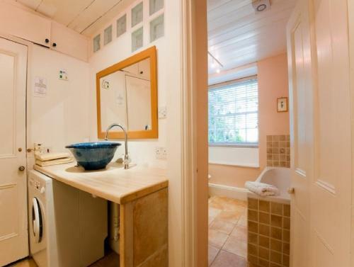 New Quay Lodge