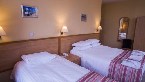 New Beach Hotel