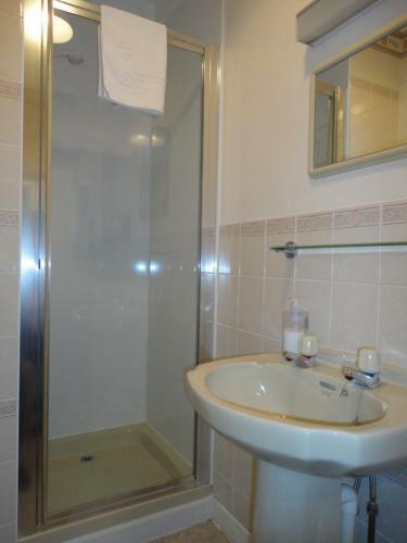 Corunna Bed & Breakfast And Garden Cottage